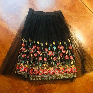 Beautiful black and embroidered skirt with tulle
